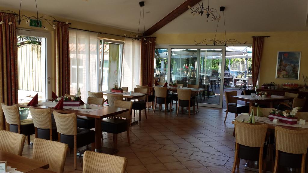 Hotel Restaurant Am Pfauenhof Quakenbrück Εξωτερικό φωτογραφία